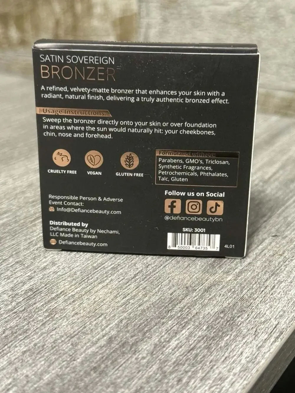 Defiance Beauty Satin Sovereign Bronzer Goddess Glow 7.5g